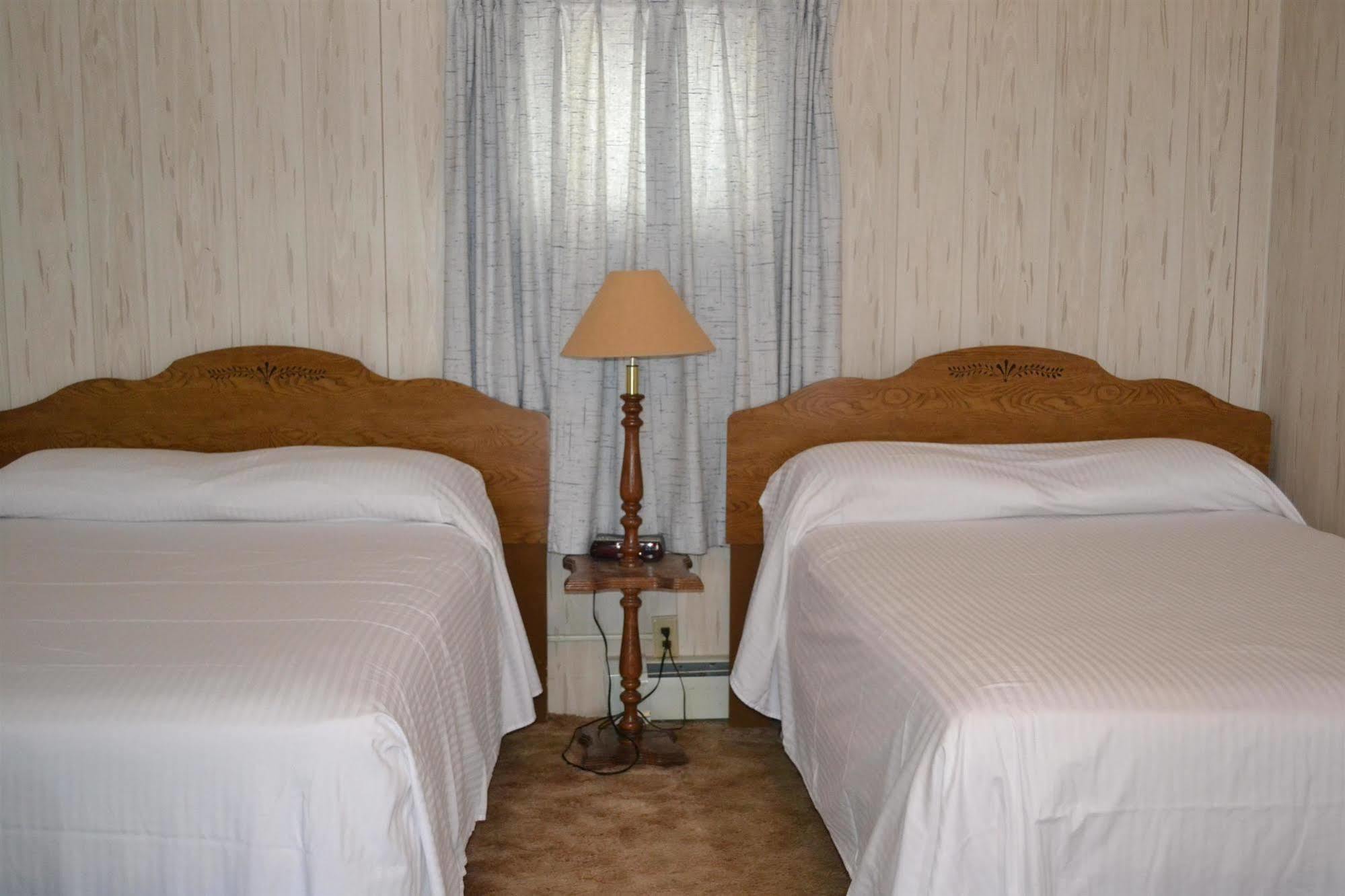 Magnuson Hotel Wauseon Buitenkant foto