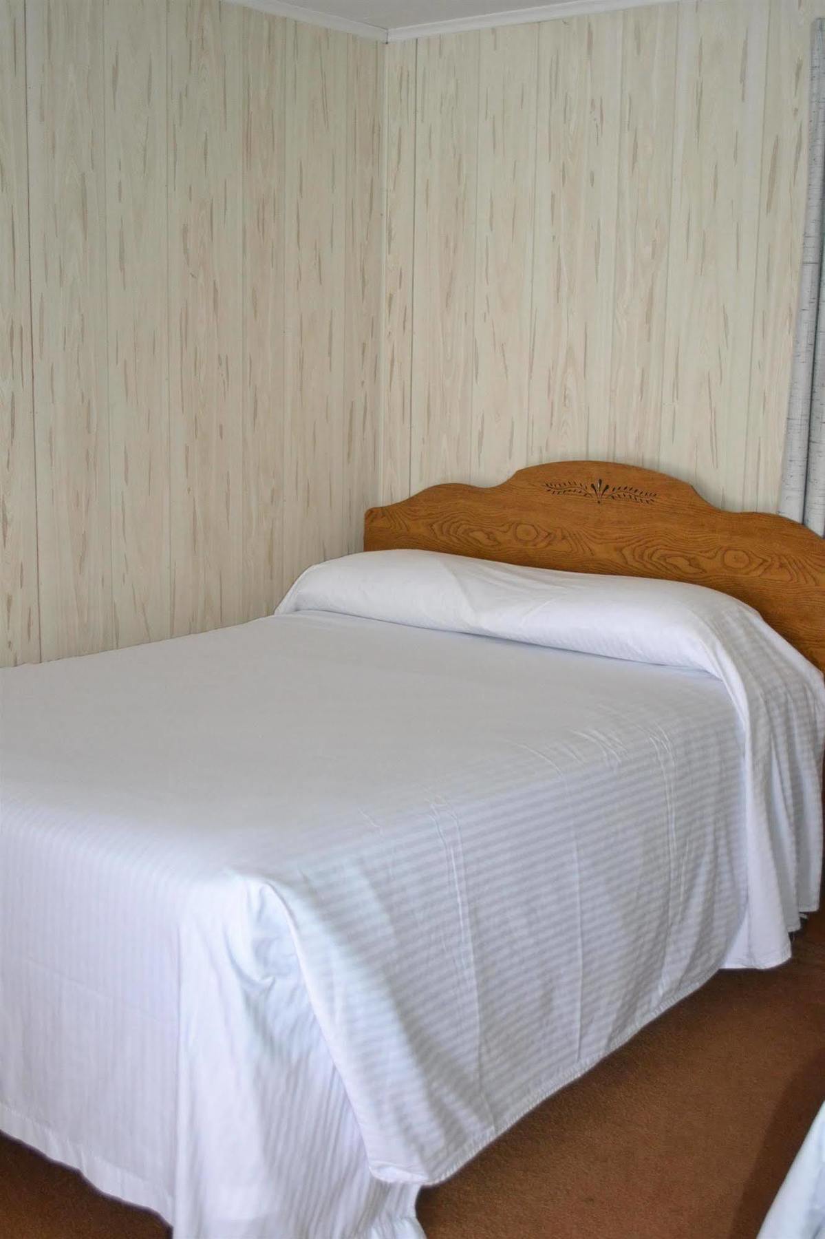Magnuson Hotel Wauseon Buitenkant foto