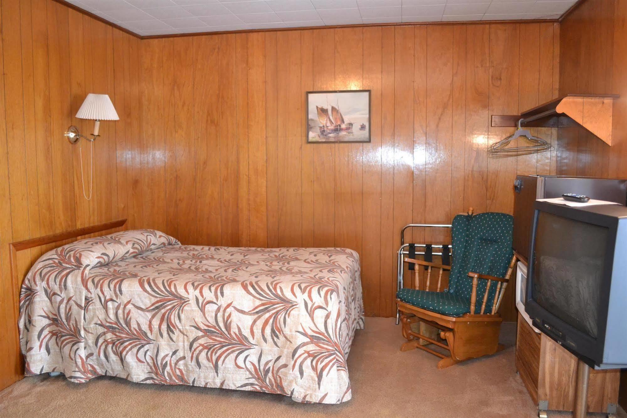 Magnuson Hotel Wauseon Buitenkant foto